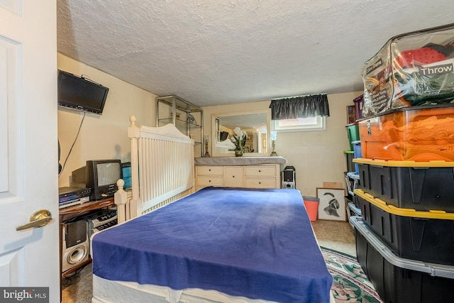 7202 Good Luck Rd, Lanham, MD 20706 - bedroom featuring a textured ceiling and carpet