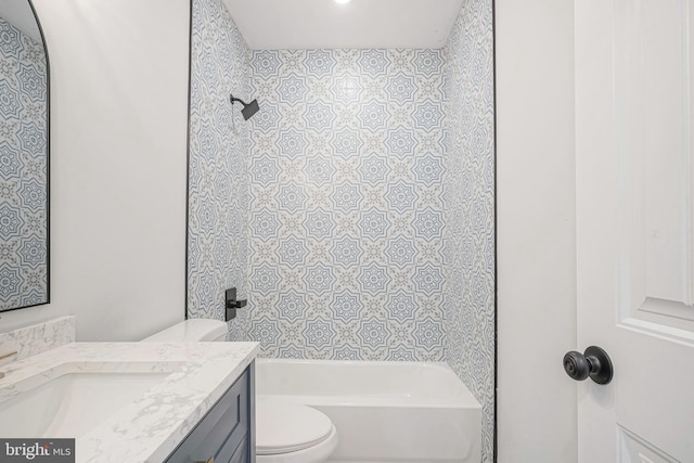 2326 Gerritt St, Philadelphia, PA 19146 - bathroom featuring vanity, bathtub / shower combination, and toilet