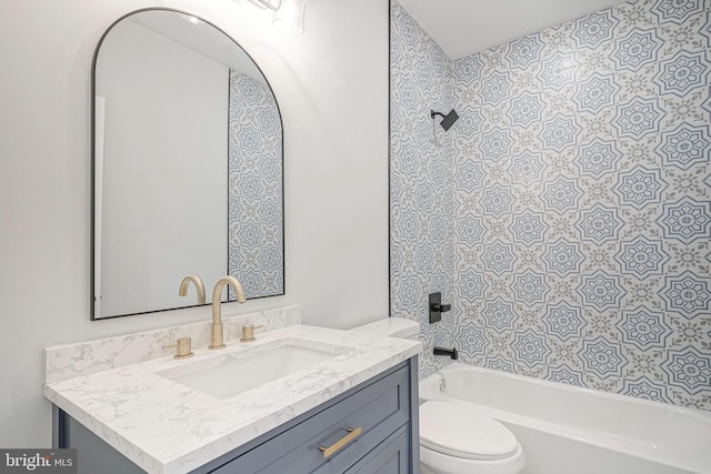 2326 Gerritt St, Philadelphia, PA 19146 - full bathroom with vanity,  shower combination, and toilet
