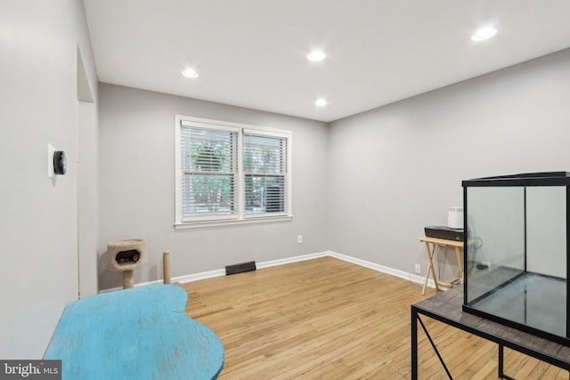 595 Tabernacle Rd, Medford, NJ 08055 - living area with wood finished floors, baseboards, and recessed lighting