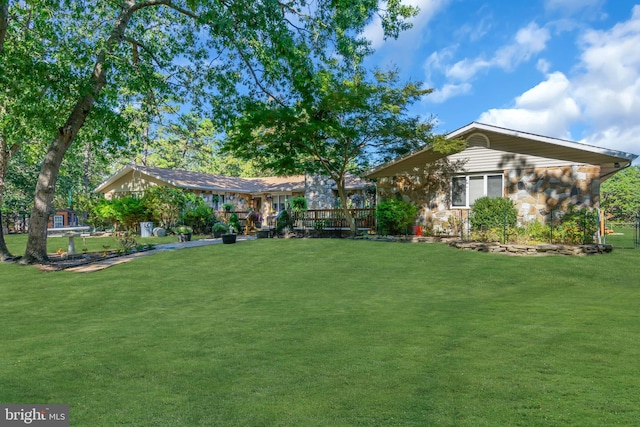 429 Thomas Ave, Little Egg Harbor Twp, NJ 08087 - view of yard featuring a deck