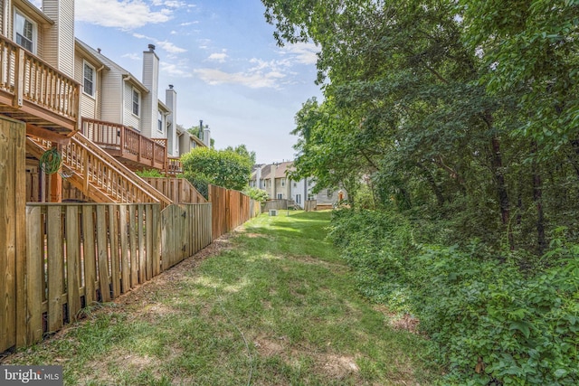 7228 Lensfield Ct, Alexandria, VA 22315 - view of yard with a residential view and a deck