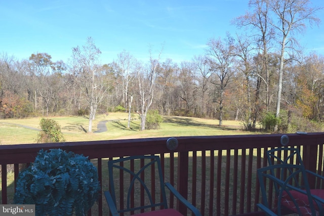 1716 Pebble Beach Dr, Bowie, MD 20721 - wooden terrace featuring a yard