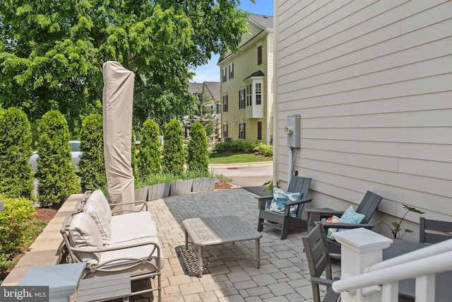 52 Primrose Hill Ln, Annapolis, MD 21403 - view of patio / terrace featuring an outdoor hangout area