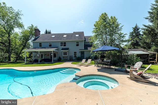 4690 Derby Ln, Doylestown, PA 18902 - view of swimming pool with a patio and a pool with connected hot tub