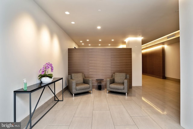 2020 Walnut St Unit 21K, Philadelphia, PA 19103 - lobby with visible vents