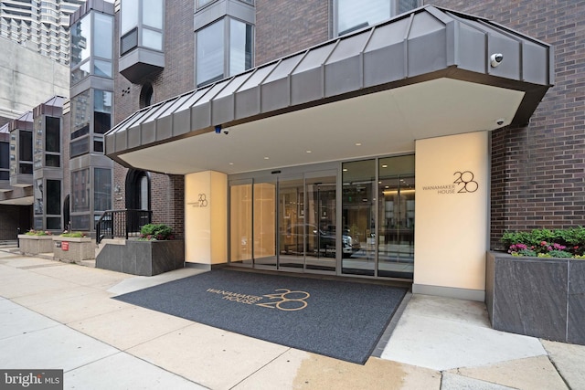 2020 Walnut St Unit 21K, Philadelphia, PA 19103 - view of exterior entry with brick siding