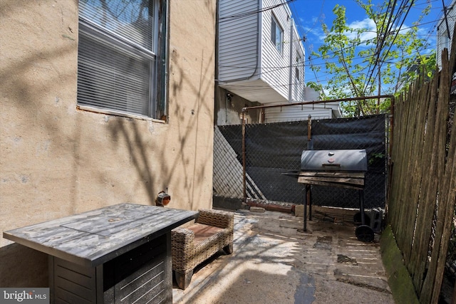 2062 E Stella St, Philadelphia, PA 19134 - view of side of property featuring fence and stucco siding