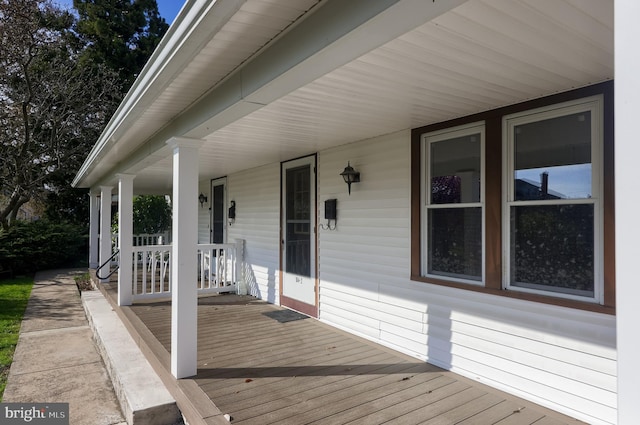 104 N Custer Ave, New Holland, PA 17557 - wooden terrace with a porch