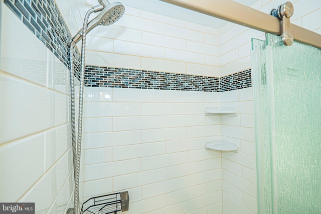 11039 Timberview Dr, Manassas, VA 20111 - full bathroom with a stall shower