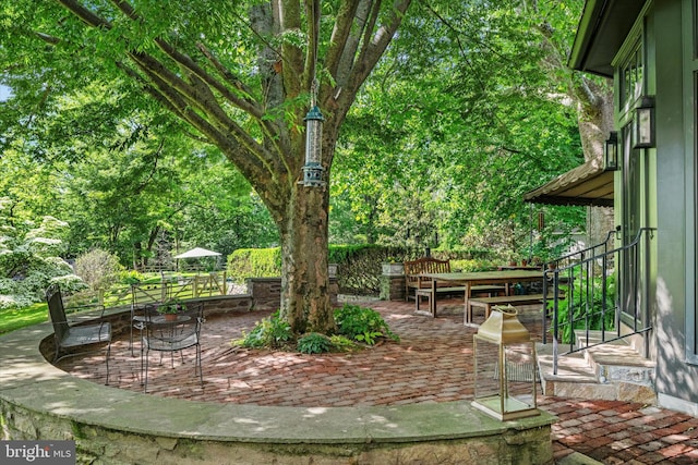 805 Evans Rd, Gwynedd Valley, PA 19437 - view of patio / terrace with outdoor dining area