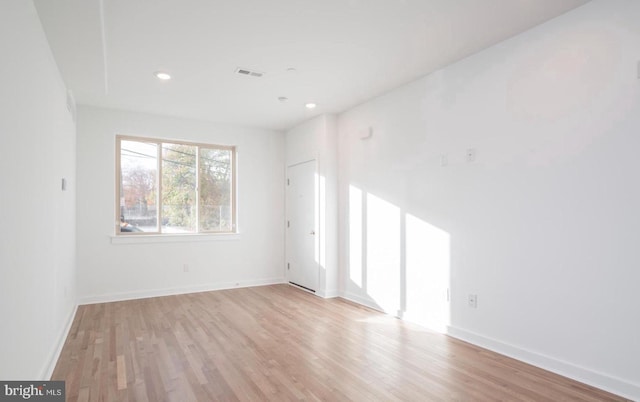 727 N 39th St, Philadelphia, PA 19104 - empty room with recessed lighting, baseboards, light wood finished floors, and visible vents