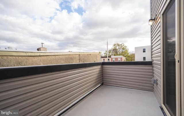 727 N 39th St, Philadelphia, PA 19104 - view of balcony