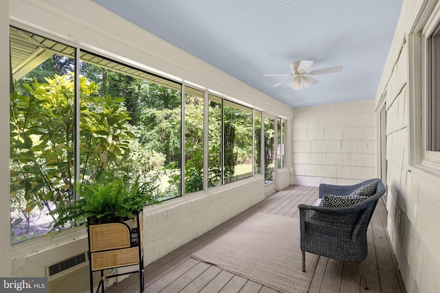 1725 Stratton Rd, Crofton, MD 21114 - sunroom / solarium with a ceiling fan