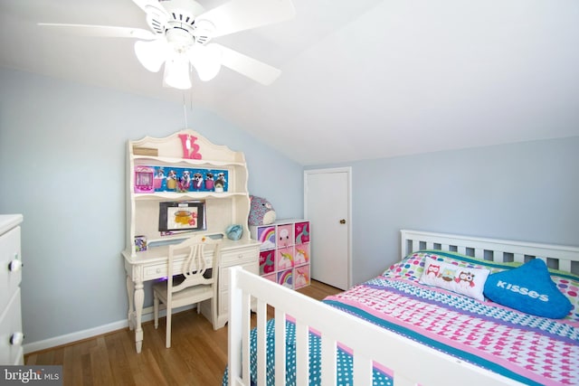 5 Gailridge Ct, Lutherville Timonium, MD 21093 - bedroom featuring wood finished floors, vaulted ceiling, and baseboards