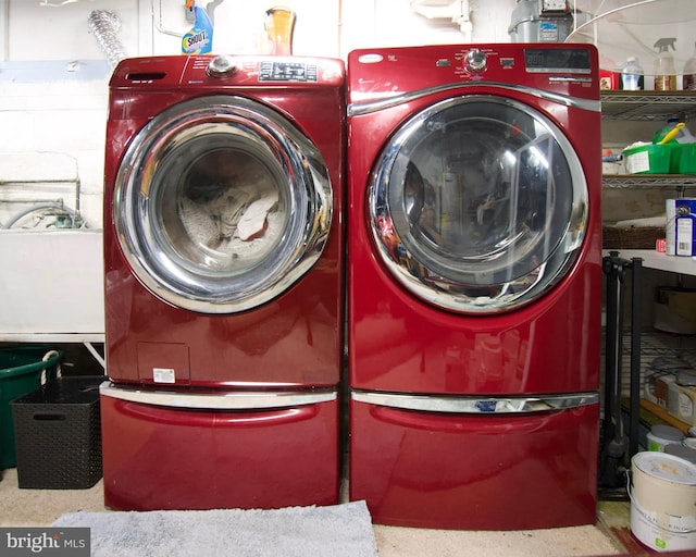 5 Gailridge Ct, Lutherville Timonium, MD 21093 - washroom with washer and clothes dryer