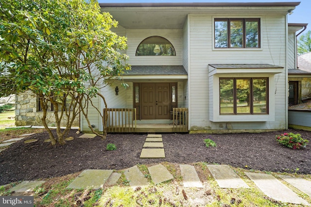 101 Harvey Ln, Chadds Ford, PA 19317 - property entrance with roof with shingles