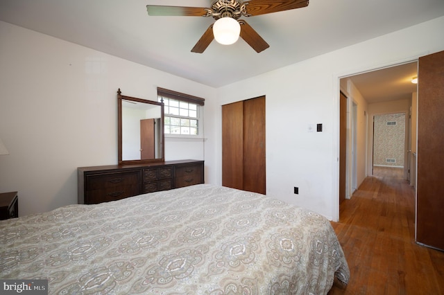 11 Whitekirk Dr, Wilmington, DE 19808 - bedroom featuring a closet, ceiling fan, and wood finished floors