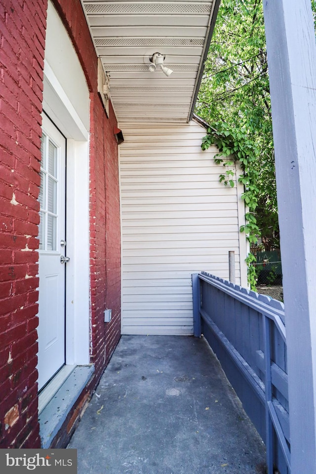 816 S Beaver St, York, PA 17403 - view of property entrance