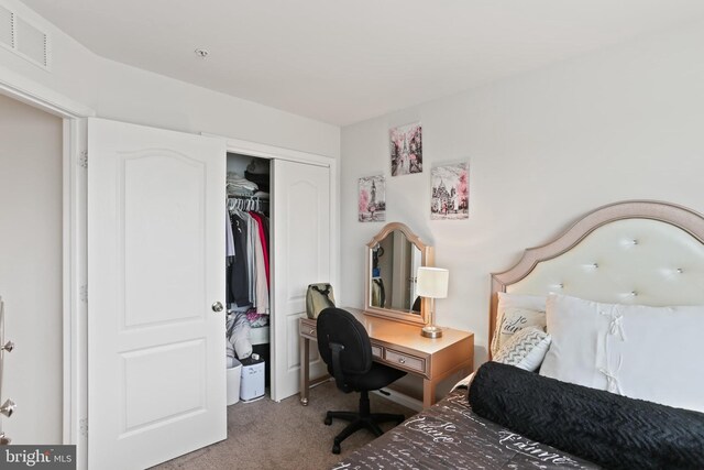 209 Sheridan St, Taneytown, MD 21787 - carpeted bedroom featuring a closet