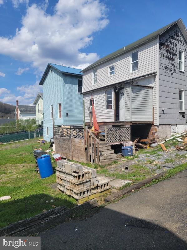 view of back of house
