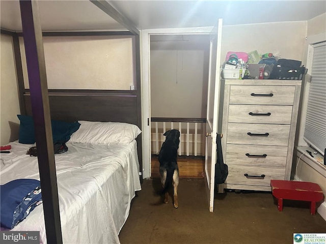 bedroom featuring carpet flooring