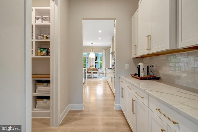 40928 Arcadian Pond Ct, Aldie, VA 20105 - corridor with light wood-style flooring, baseboards, and recessed lighting