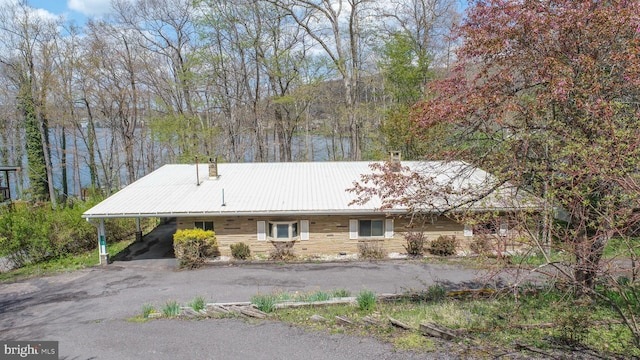 1321 Marsh Hill Rd, Mc Henry, MD 21541 - view of front facade featuring a chimney, metal roof, a carport, and asphalt driveway