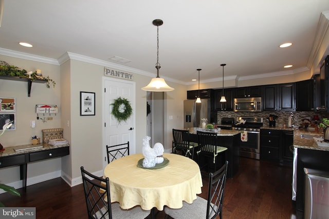 dining space featuring recessed lighting, baseboards, ornamental molding, and dark wood-style flooring