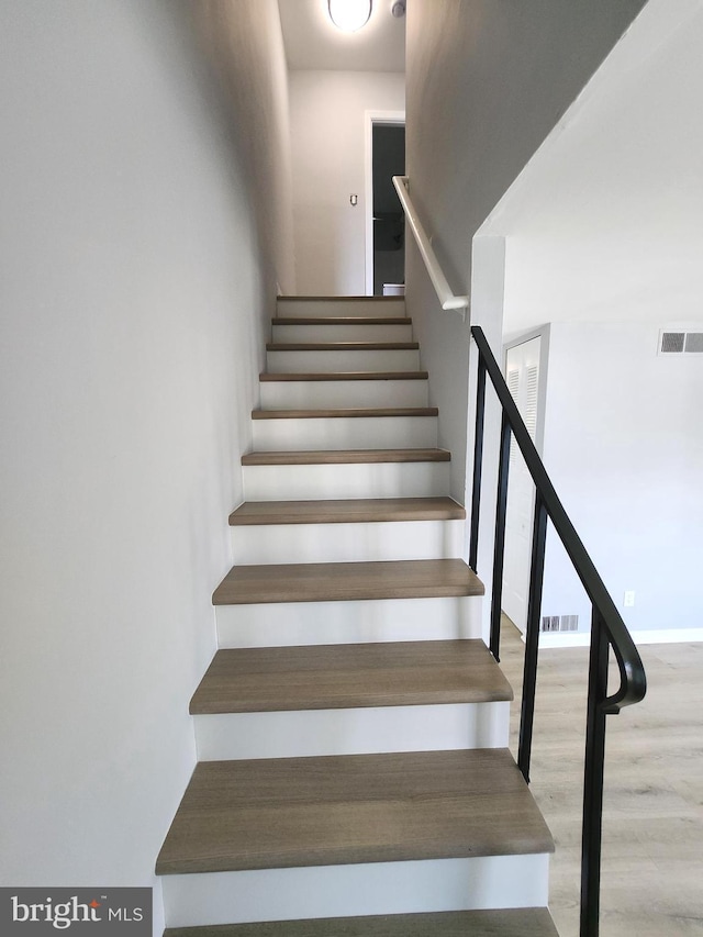 119 Hickok Cir, Fredericksburg, VA 22401 - stairway with wood finished floors and visible vents