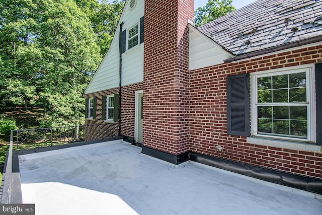 6911 Wells Pkwy, University Park, MD 20782 - view of patio / terrace