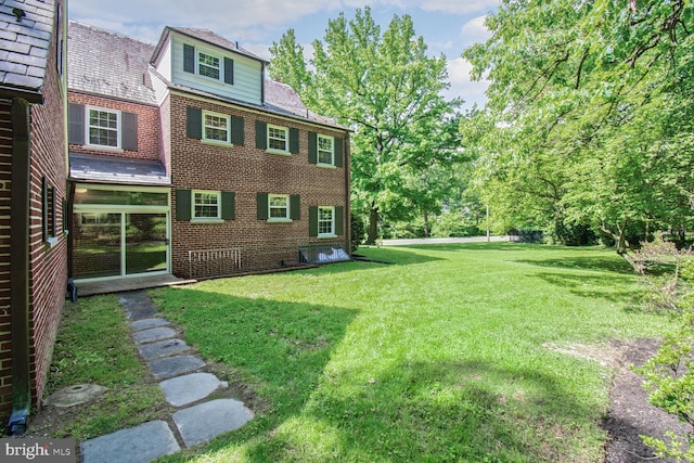 6911 Wells Pkwy, University Park, MD 20782 - view of green lawn