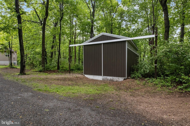 1982 Whyte Ln, Spring Grove, PA 17362 - view of outdoor structure featuring an outbuilding