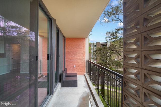 16 S Van Dorn St Unit 406, Alexandria, VA 22304 - view of balcony