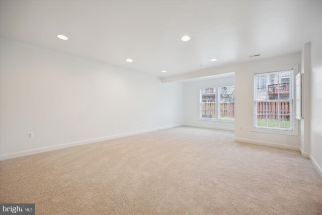 13901 Chatterly Pl, Germantown, MD 20874 - unfurnished room featuring light colored carpet and recessed lighting