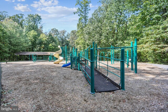 13901 Chatterly Pl, Germantown, MD 20874 - view of community playground