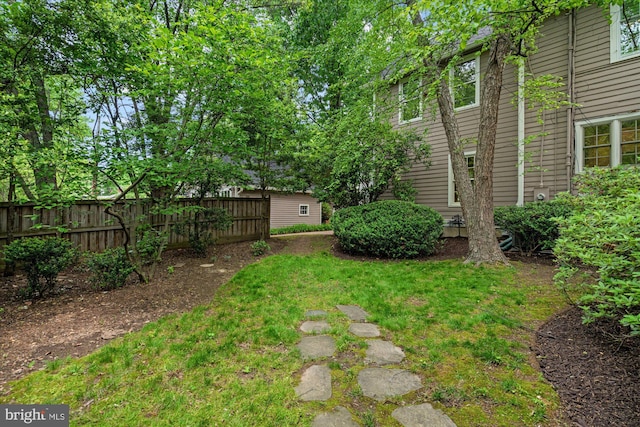 6763 25th St N, Arlington, VA 22213 - view of yard