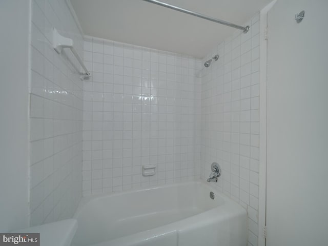 full bathroom with tub / shower combination