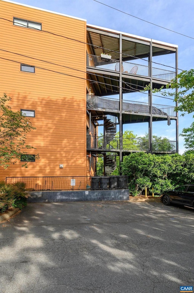 211 Cream St Unit 202, Charlottesville, VA 22903 - view of building exterior