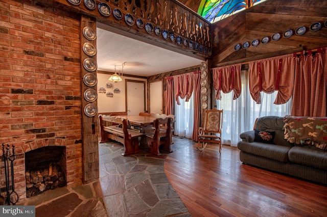 living area with hardwood / wood-style floors