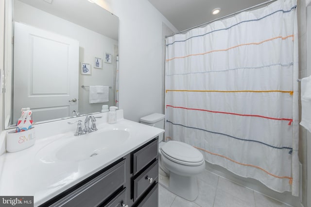 504 Sammy St, Woolwich Twp, NJ 08085 - bathroom featuring a shower with curtain, tile patterned floors, vanity, and toilet