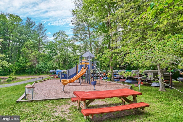 6368 Waterway Dr, Falls Church, VA 22044 - communal playground featuring a yard