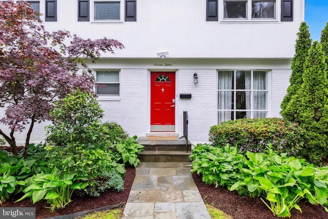 1612 Belvedere Blvd, Silver Spring, MD 20902 - entrance to property featuring brick siding