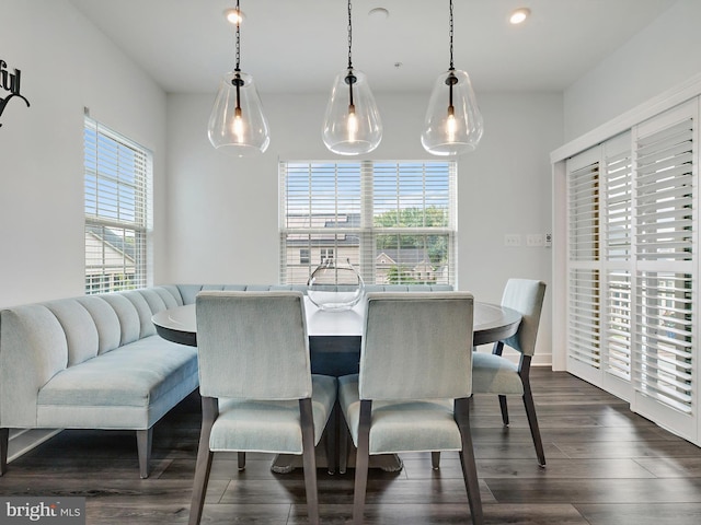 9929 Pesade Way, Upper Marlboro, MD 20772 - dining area with dark wood-type flooring and recessed lighting