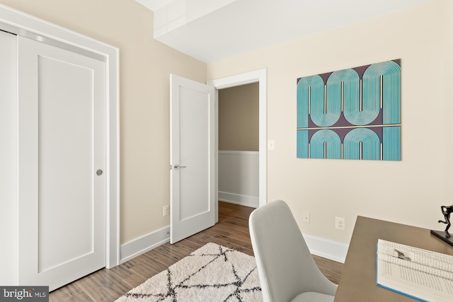 office with baseboards and wood finished floors