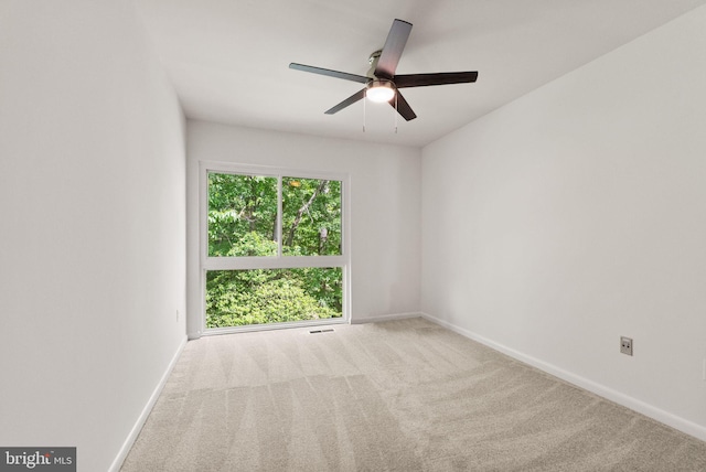 11645 Newbridge Ct, Reston, VA 20191 - unfurnished room featuring carpet flooring, baseboards, and ceiling fan