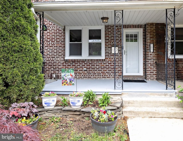 207 E Clinton Ave, Oaklyn, NJ 08107 - entrance to property with brick siding