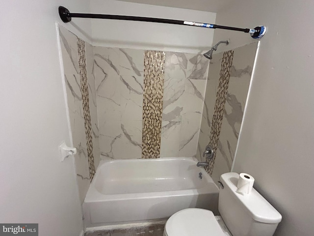 465 Barrister Pl, Dover, DE 19901 - bathroom with bathtub / shower combination and toilet