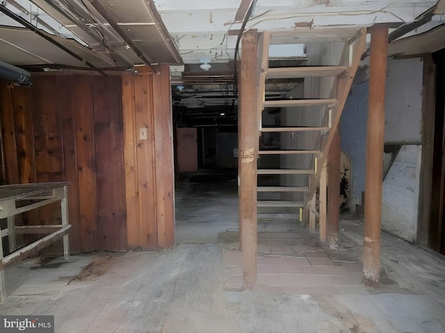 view of unfinished basement