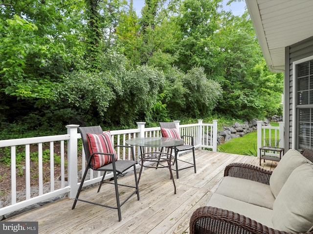 103 Potters Cir, Strasburg, VA 22657 - view of wooden deck